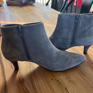 Clarks Linvale Sea Grey Suede Ankle Booties